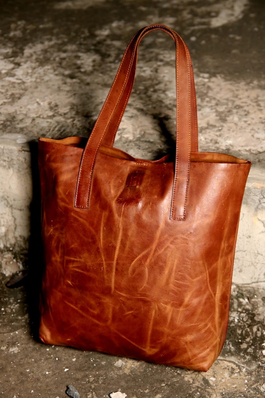 Ladies leather Tote bag, luggage shopping bag