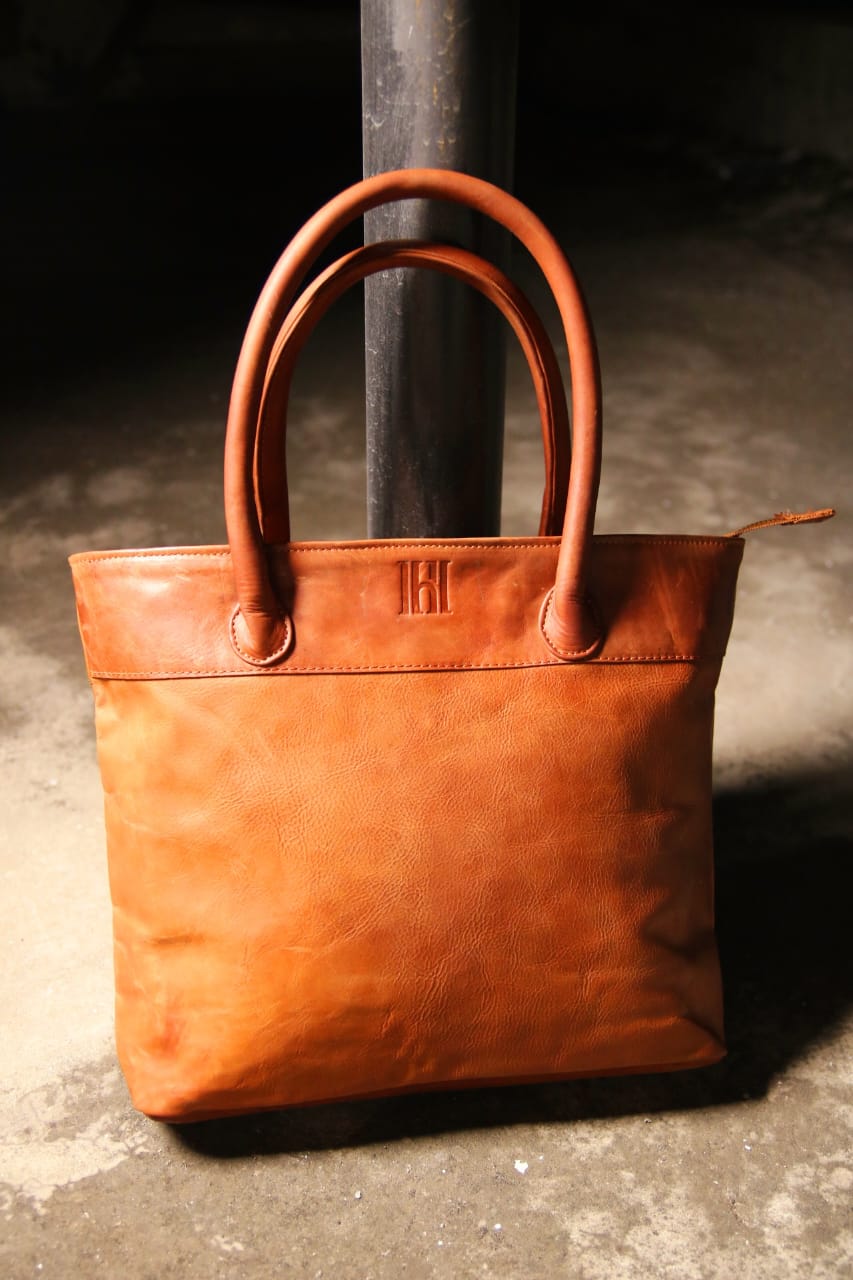Ladies leather Tote bag, stylish handbag