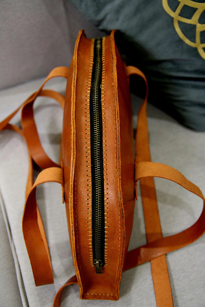 Half-moon Handmade Ladies leather hand bag