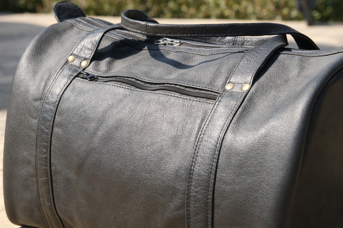 Leather duffle bag for travel, luggage bag