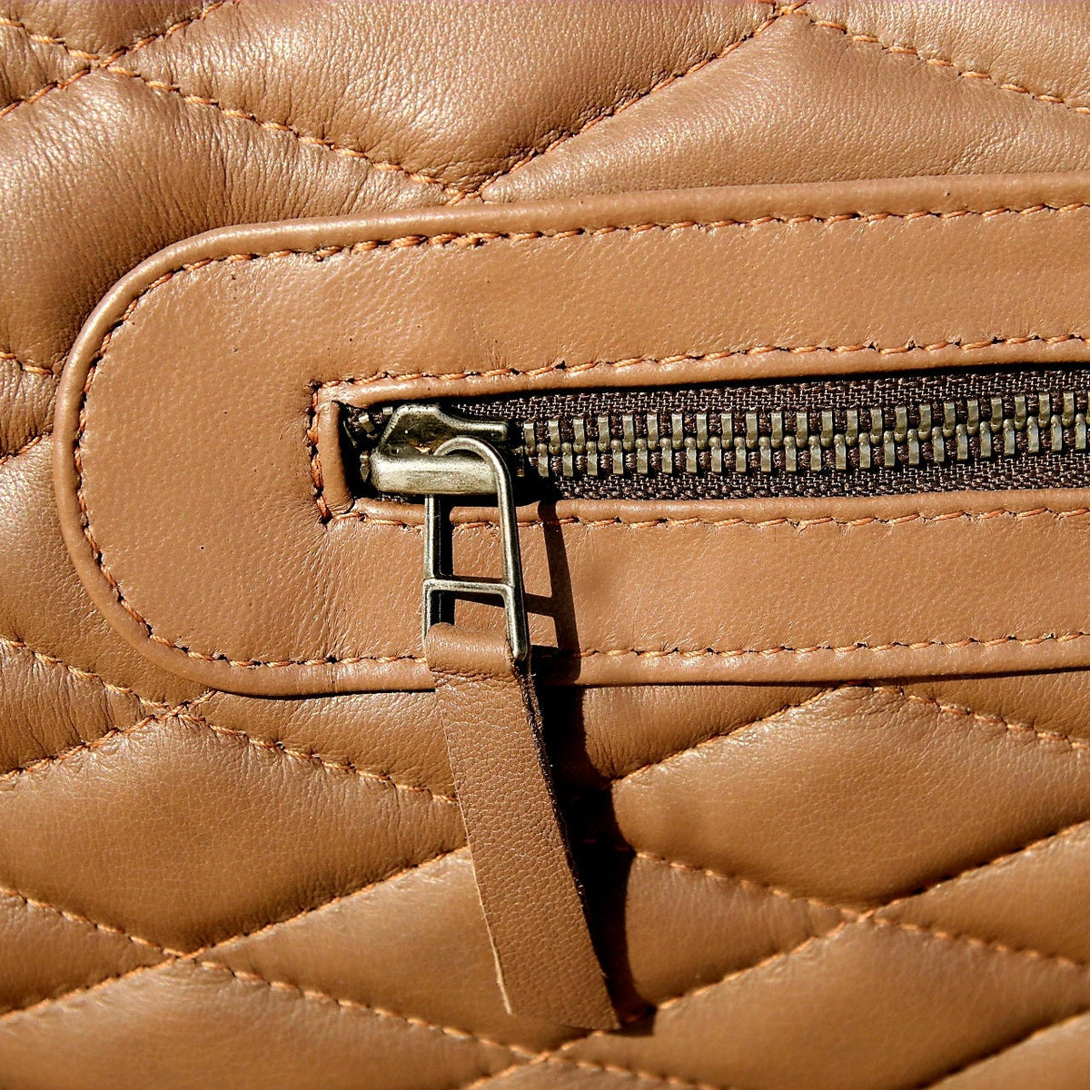 Ladies Leather Handbag – Diamond Cut Shape Bag