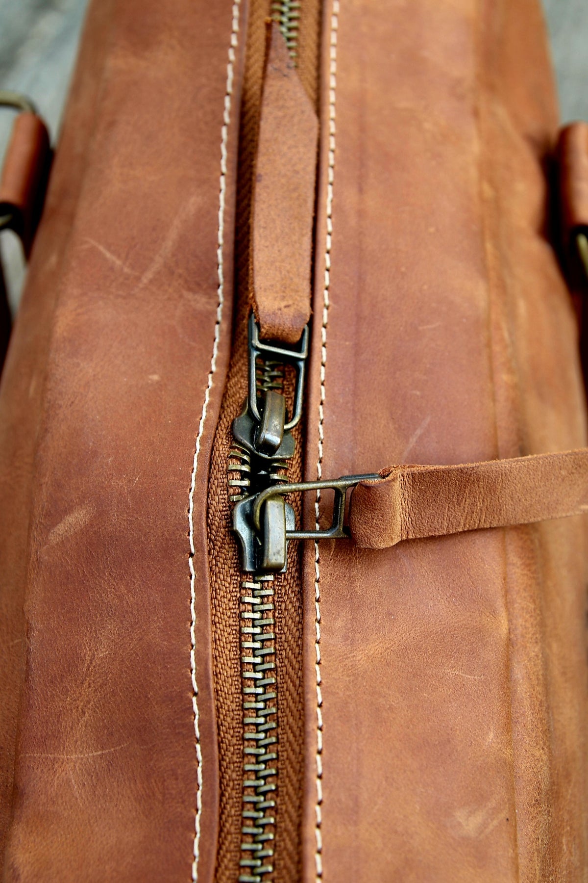 Mens leather Messenger laptop bag