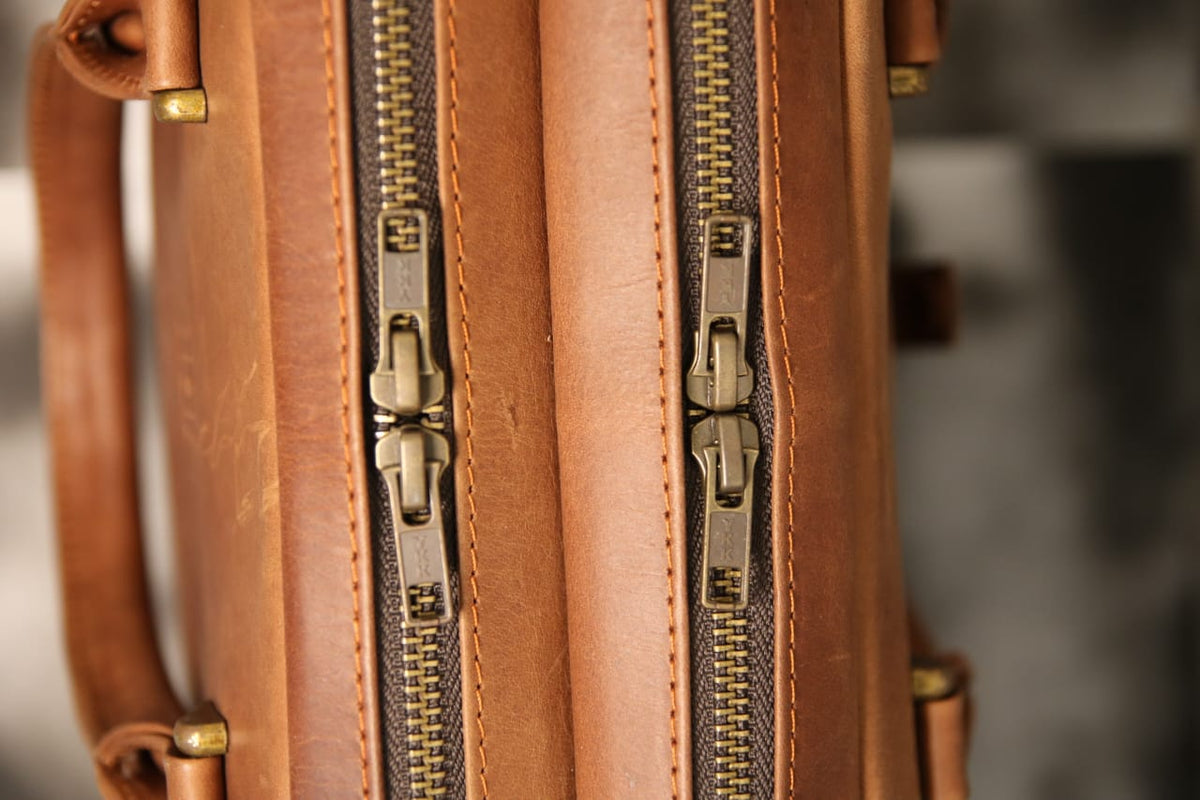 Men&#39;s leather laptop briefcase organizer bag