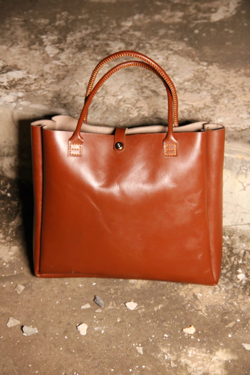 Leather tote bag, premium quality ladies leather handbag
