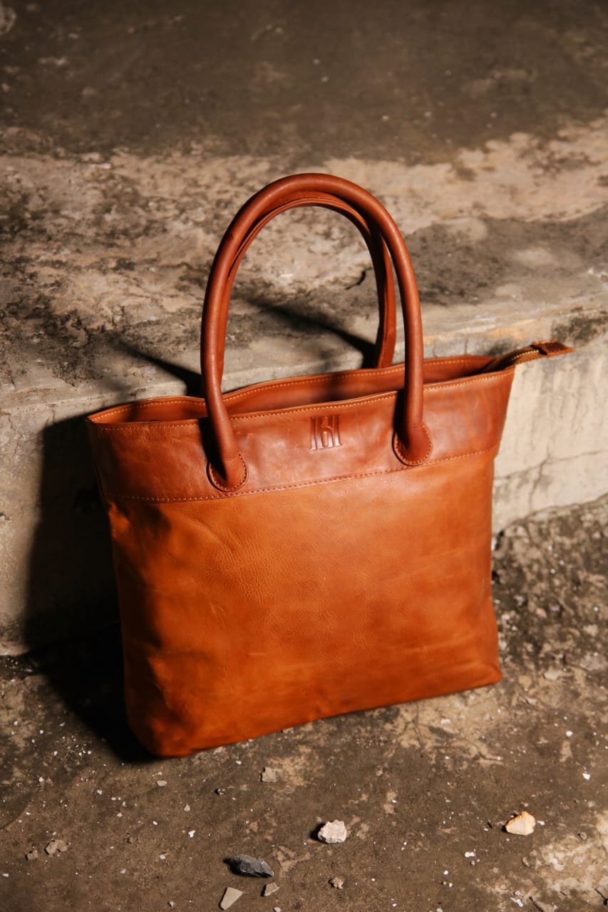 Ladies leather Tote bag, stylish handbag