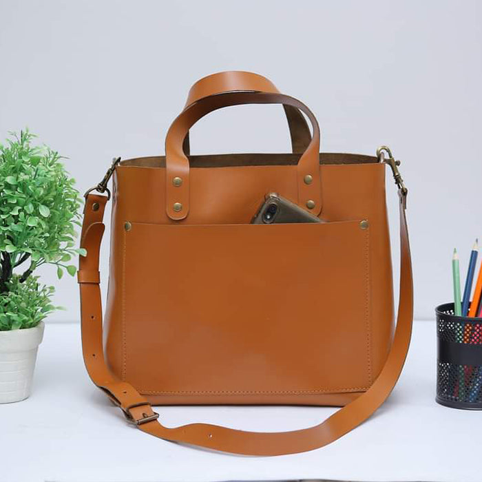 Ladies leather hand bag