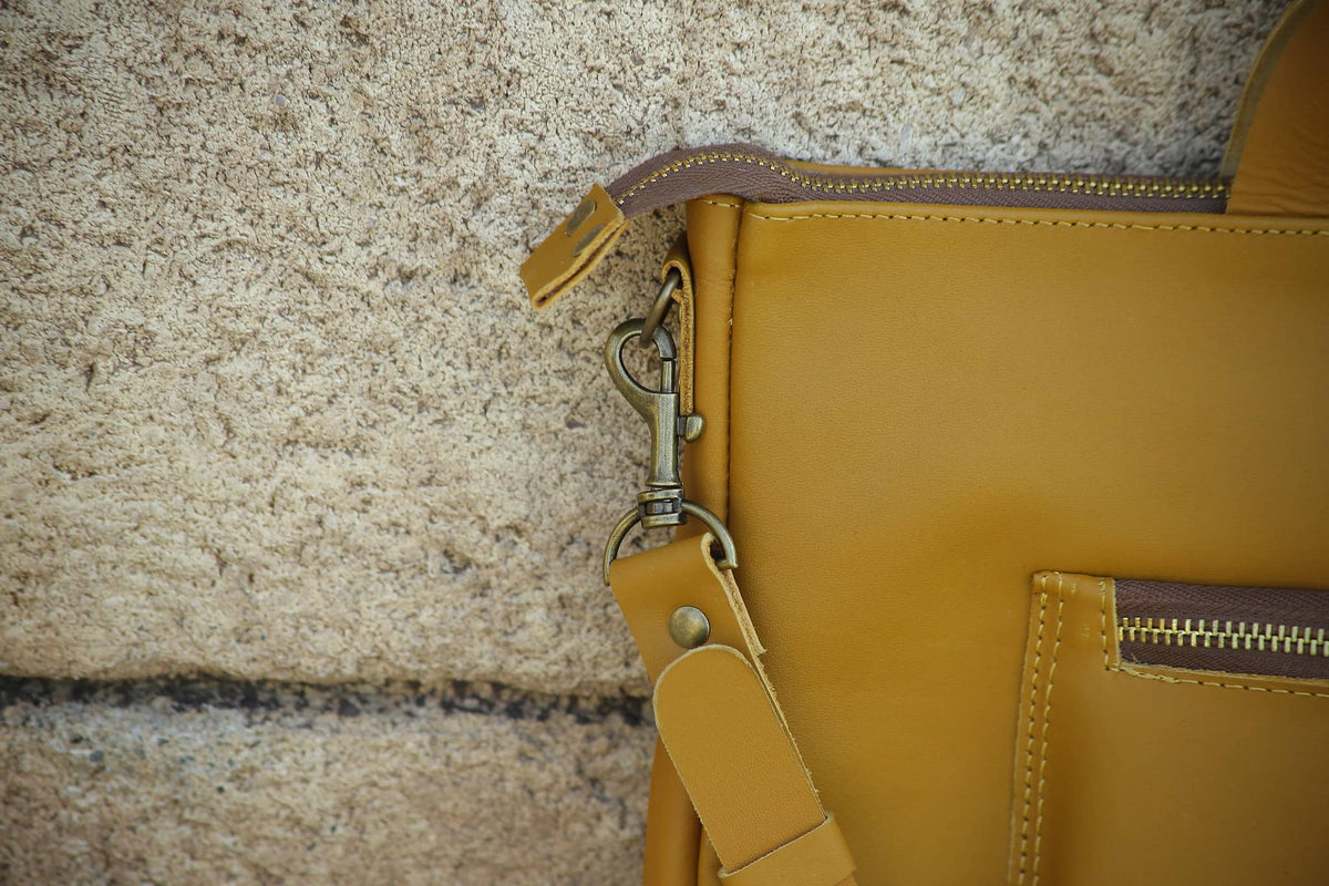 Ladies Leather Laptop Tote Bag