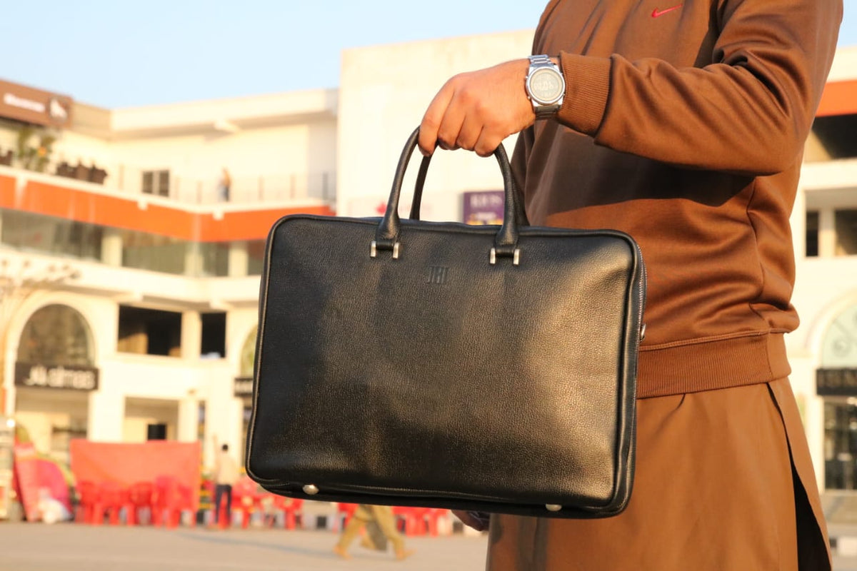 Double compartment laptop bag for work