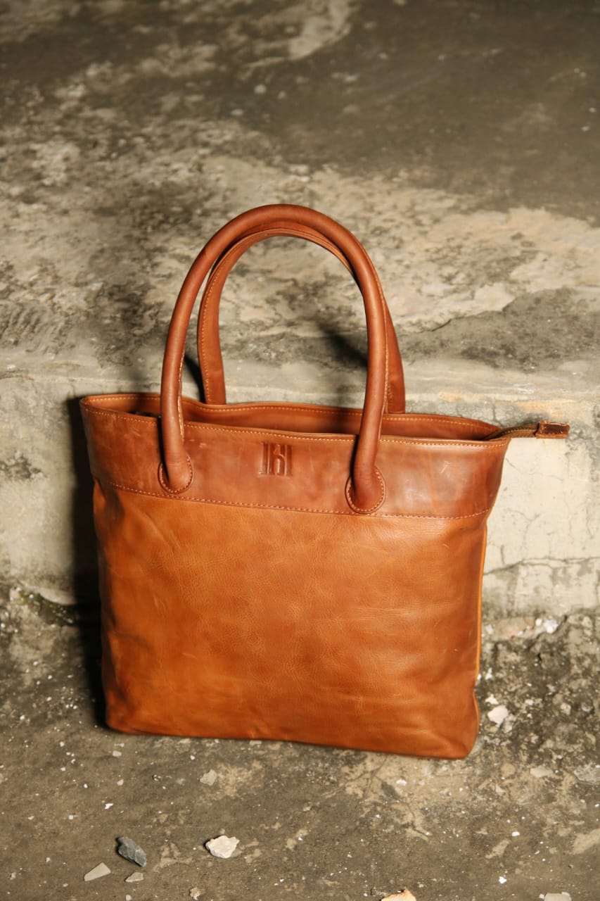 Ladies leather Tote bag, stylish handbag