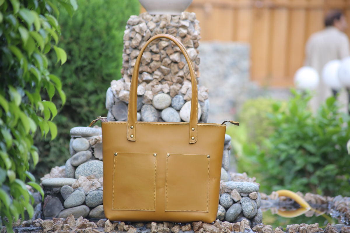 Ladies leather Tote bag, stylish handbag
